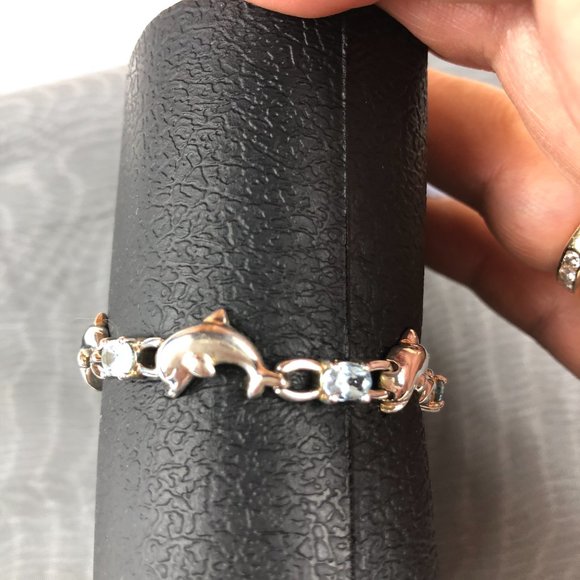 Macy’s Sterling Silver 925 Aqua Marine Dolphin Bracelet Coastal Glamcore Dainty - Picture 5 of 14